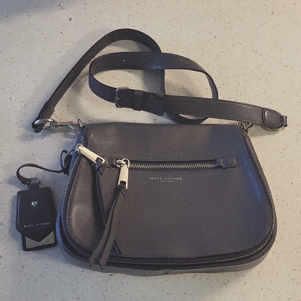 MARC JACOBS Leather Crossbody Saddle Bag - Picture 3 of 12